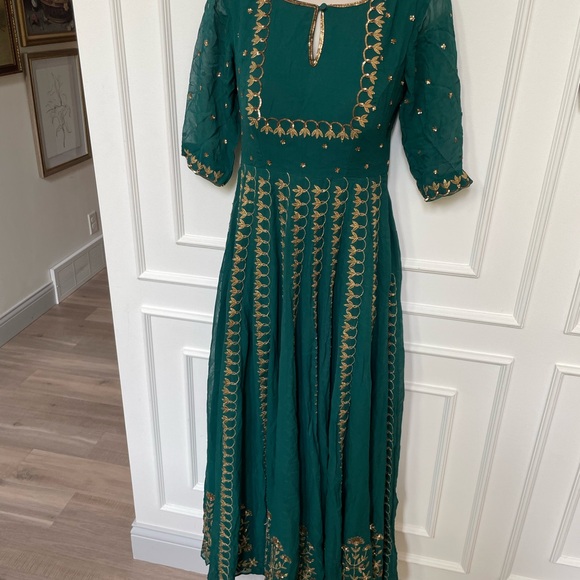 Esha Koul Emerald Anarkali Set Size Small - Picture 4 of 16